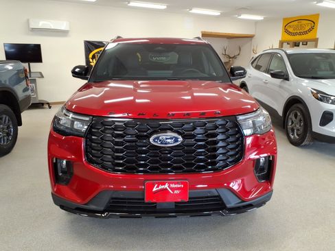 New 2026 Ford Explorer ST-Line w/ ST-Line Street Pack image 4