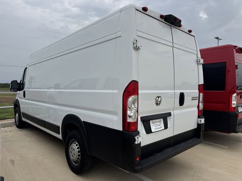 Used 2025 RAM ProMaster 3500 w/ Convenience Group FWD image 5