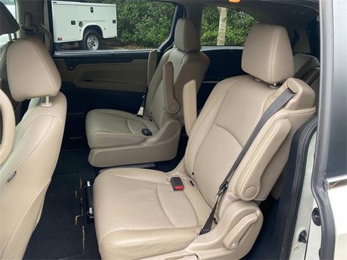Used 2019 Honda Odyssey EX-L image 9