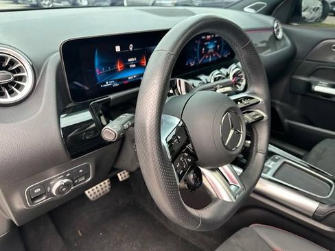 Used 2025 Mercedes-Benz GLA 35 AMG 4MATIC image 20