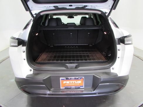 Used 2025 Nissan Murano SL w/ Cargo Package AWD/4WD image 11