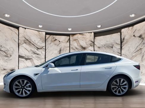 Used 2018 Tesla Model 3 Long Range AWD/4WD image 5