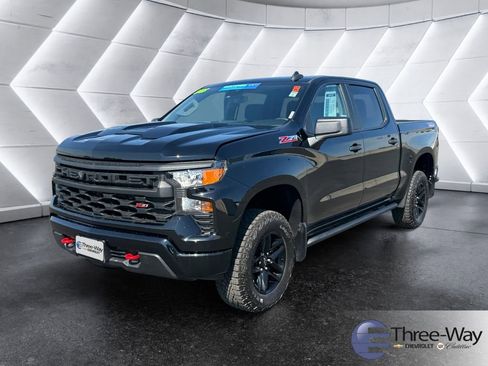 Certified 2025 Chevrolet Silverado 1500 Custom Trail Boss image 1