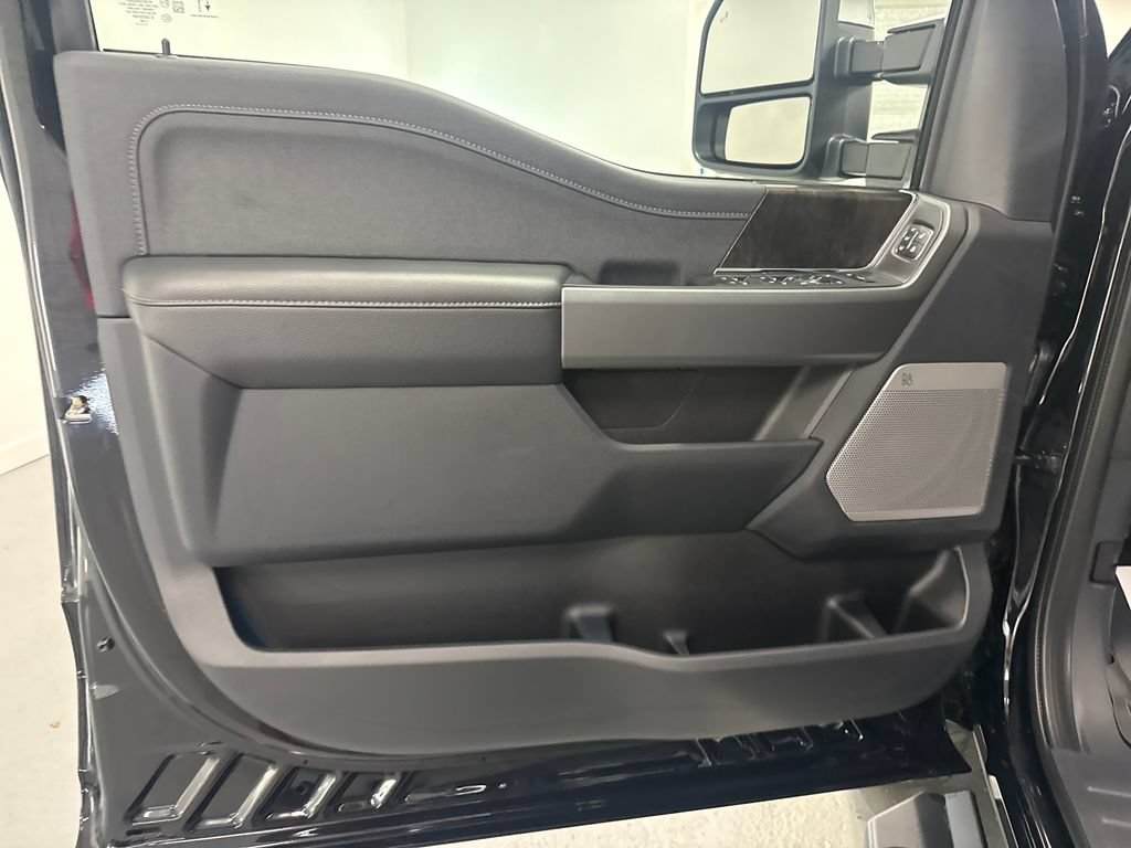 New 2026 Ford F350 Lariat w/ Chrome Package AWD/4WD image 12