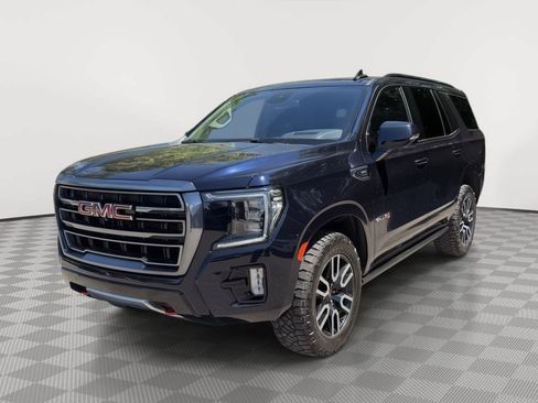 Used 2023 GMC Yukon AT4 w/ AT4 Premium Package AWD/4WD image 3