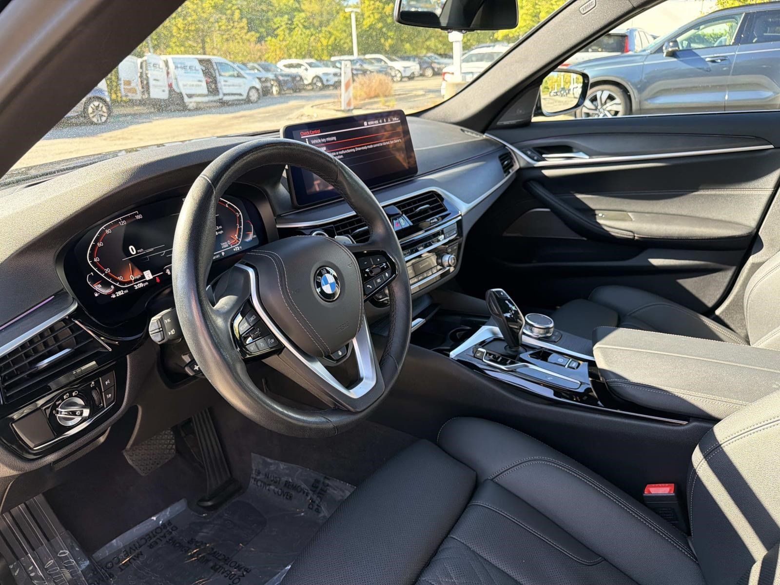 Certified 2023 BMW 530i xDrive w/ Premium Package AWD/4WD image 40
