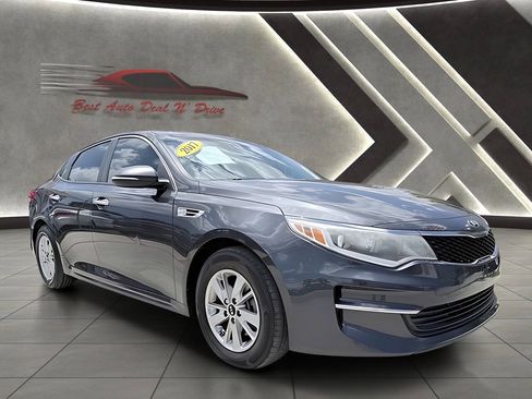 Used 2017 Kia Optima LX w/ Convenience Package FWD image 1