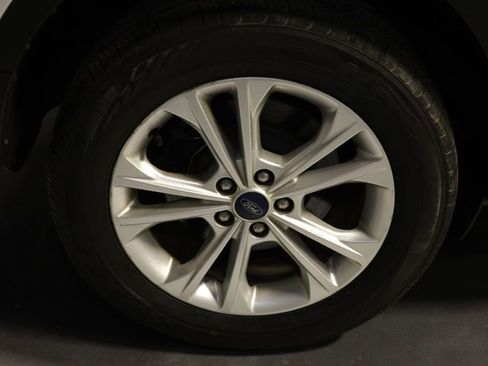Used 2018 Ford Escape SE AWD/4WD image 32
