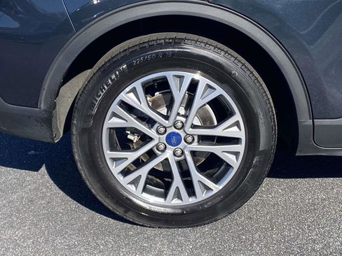 Used 2022 Ford Escape SEL image 7