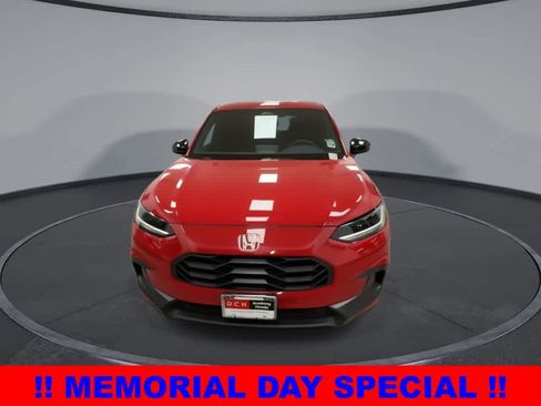 Used 2024 Honda HR-V Sport image 3