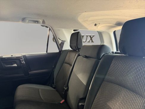 Used 2019 Toyota 4Runner TRD Off-Road AWD/4WD image 13