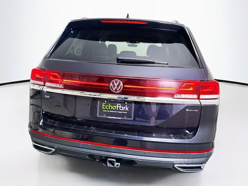 Used 2025 Volkswagen Atlas SE image 7