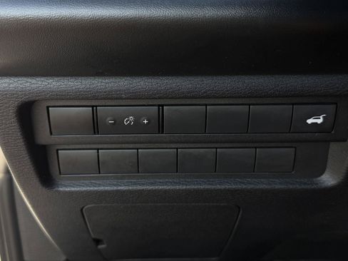 Used 2023 Mitsubishi Outlander SE Black Edition FWD image 20