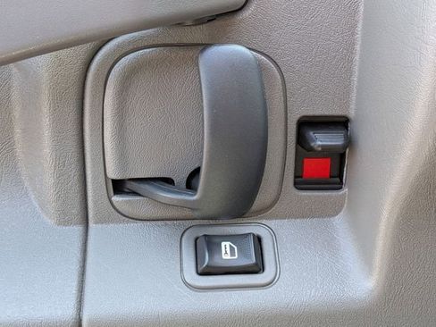 Used 2024 GMC Savana 2500 w/ Driver Convenience Package image 13