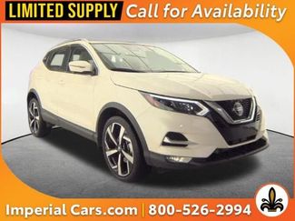 Used 2022 Nissan Rogue Sport SL w/ Premium Package video 1