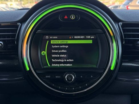 Used 2019 MINI Cooper Clubman S w/ Premium Package AWD/4WD image 9