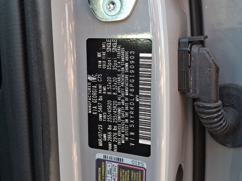 Used 2023 Kia Sorento SX AWD/4WD image 21