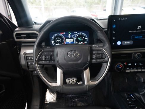 Used 2024 Toyota Tacoma TRD Sport image 21