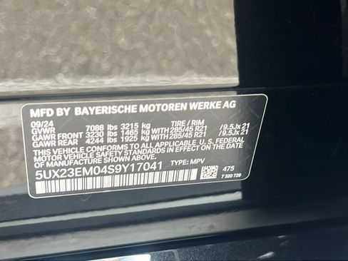 Used 2025 BMW X7 xDrive40i AWD/4WD image 25