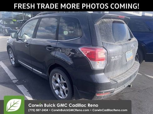 Used 2017 Subaru Forester 2.5i Touring AWD/4WD image 4