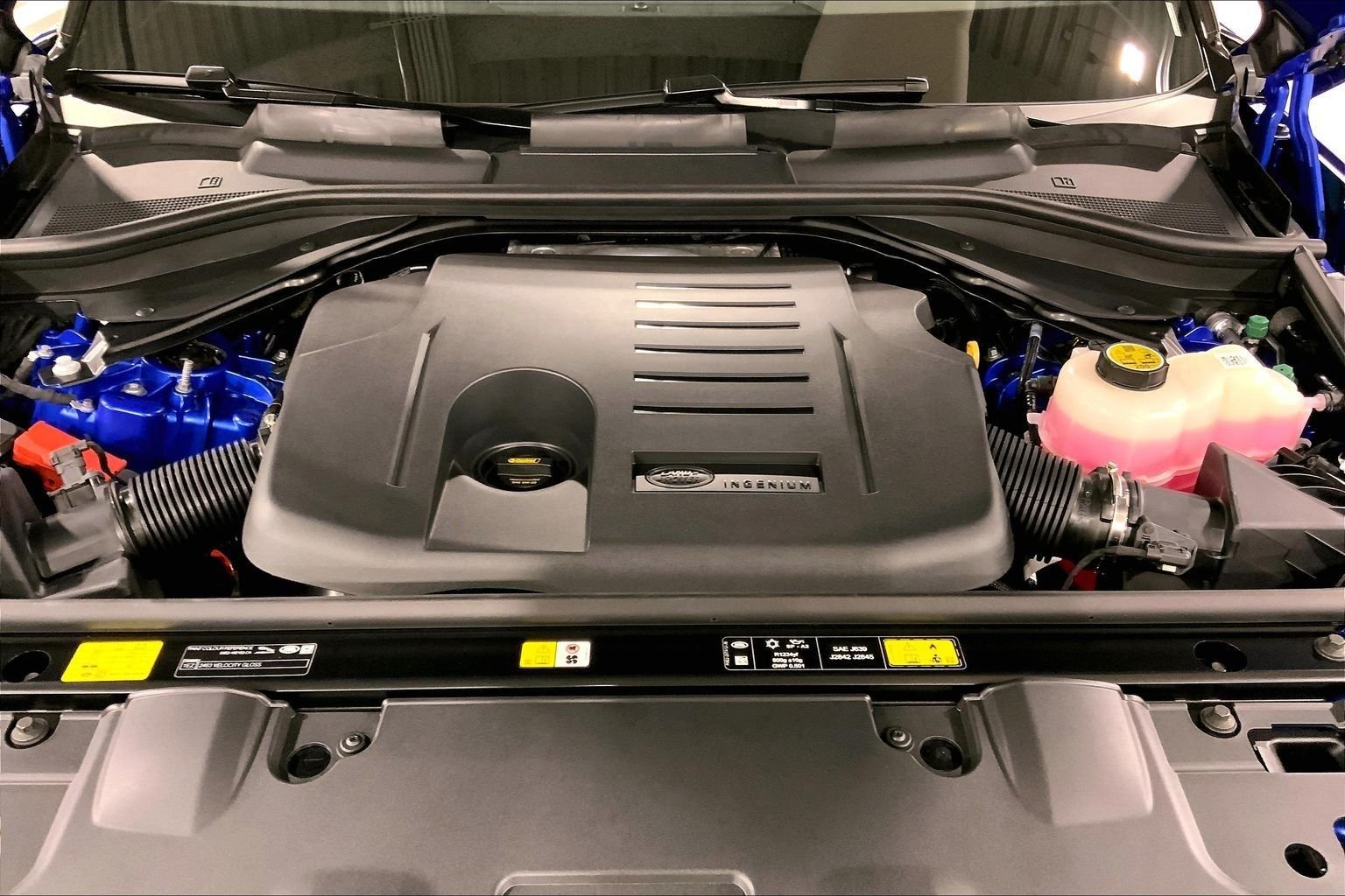 New 2026 Land Rover Range Rover SE AWD/4WD image 16