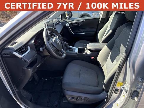 Used 2022 Toyota RAV4 XLE w/ Convenience Package image 14