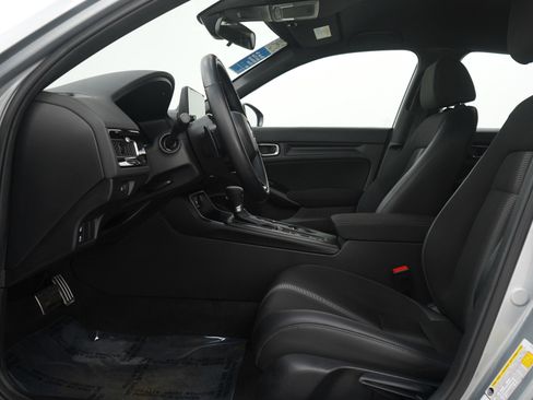 Used 2024 Honda Civic Sport image 18
