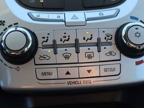 Used 2011 GMC Terrain SLE image 19