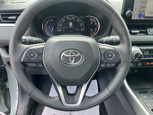 Used 2023 Toyota RAV4 XLE Premium AWD/4WD image 8