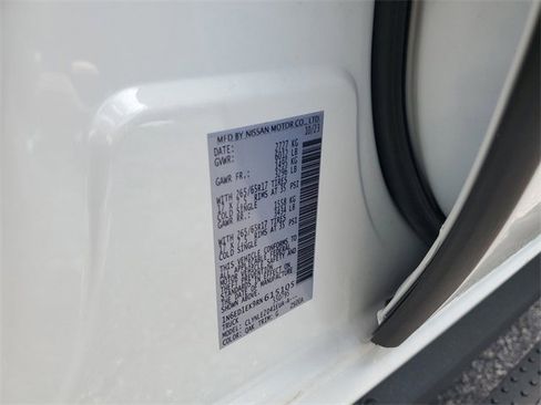 Certified 2024 Nissan Frontier SL w/ Technology Package image 26