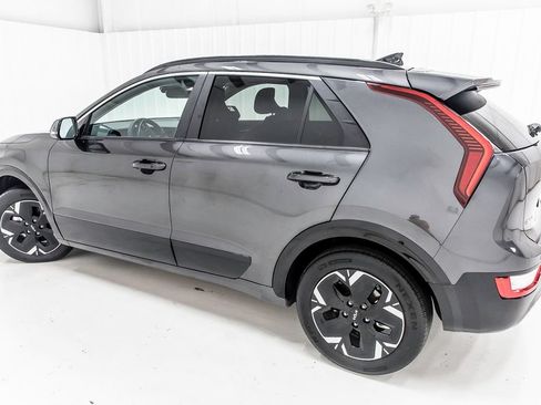 Used 2024 Kia Niro Wind FWD image 4