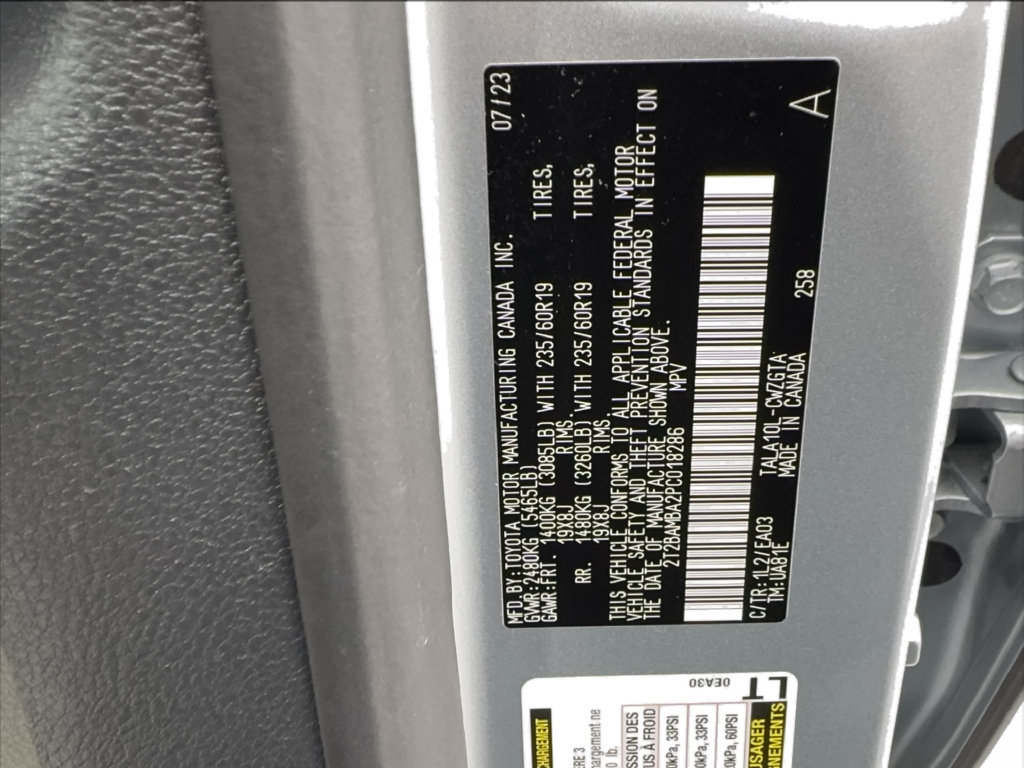 Used 2023 Lexus RX 350 FWD w/ Cold Area Package image 58