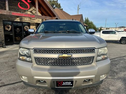 Used 2008 Chevrolet Avalanche LTZ w/ LTZ Preferred Equipment Group image 8