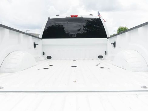 Used 2023 Ford F350 Lariat AWD/4WD image 17