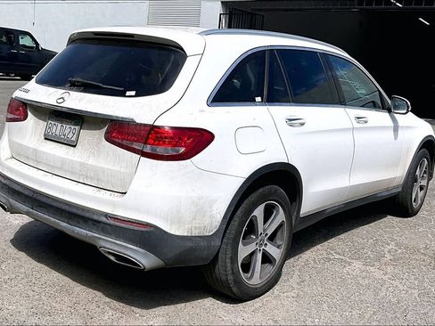 Used 2018 Mercedes-Benz GLC 300 image 4