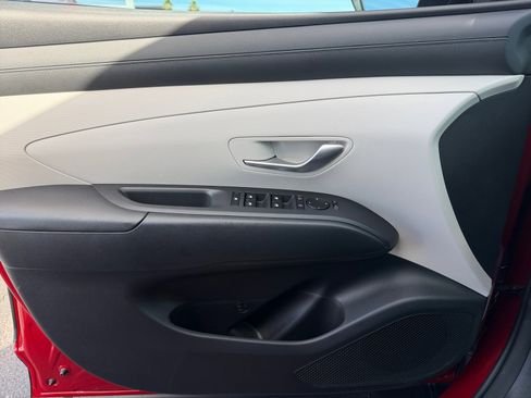 Used 2025 Hyundai Tucson Blue image 13