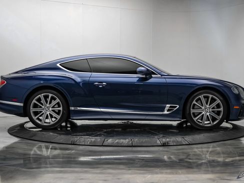 Used 2020 Bentley Continental GT V8 First Edition AWD/4WD image 19