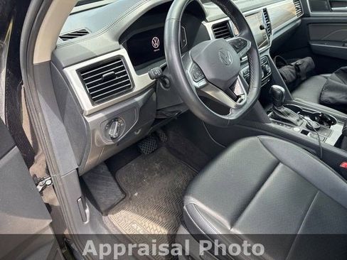Used 2021 Volkswagen Atlas SEL AWD/4WD image 10