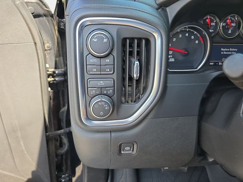 Used 2019 Chevrolet Silverado 1500 LT w/ All-Star Edition AWD/4WD image 25