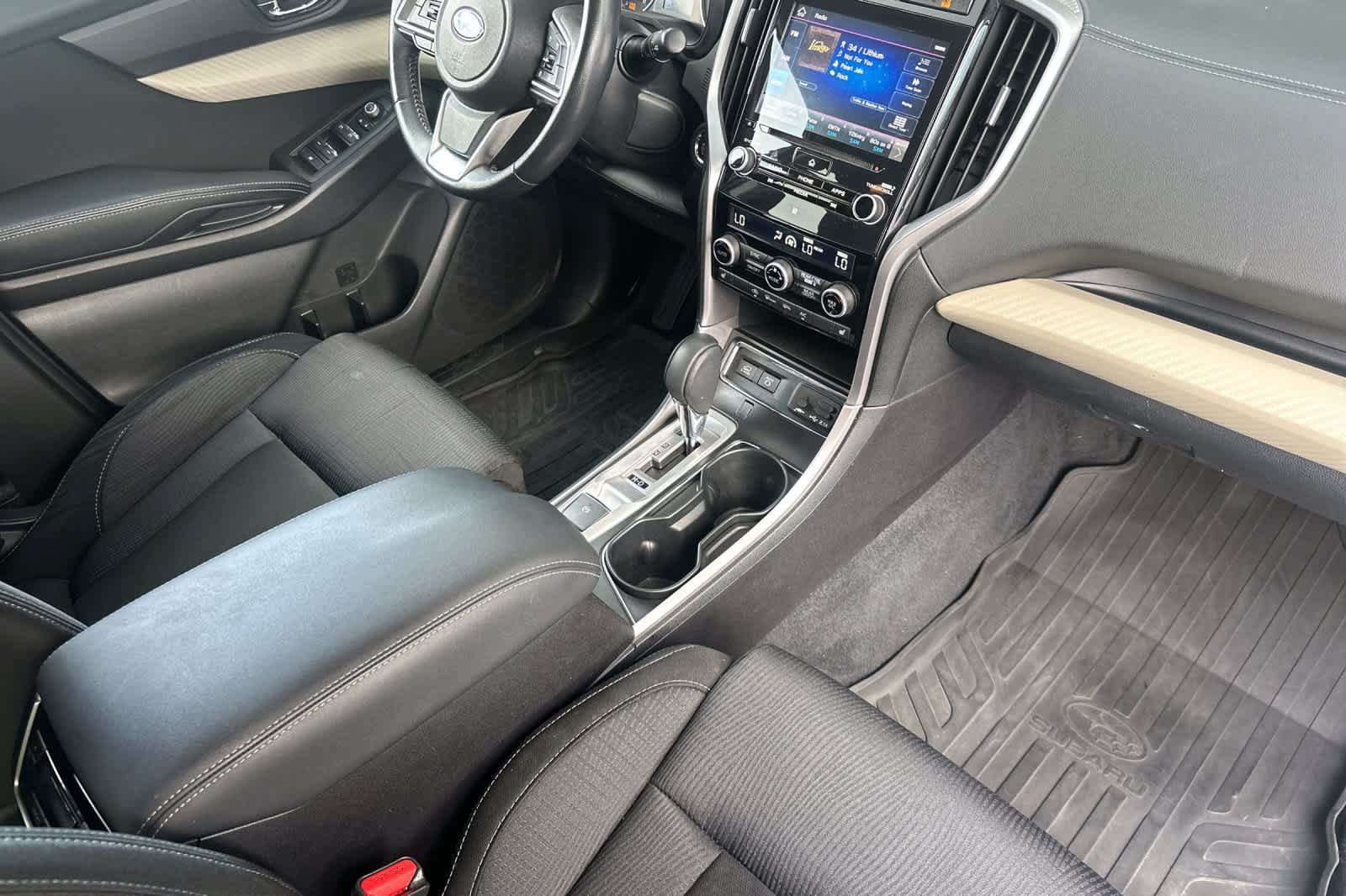 Used 2022 Subaru Ascent Premium w/ Convenience Package AWD/4WD image 17