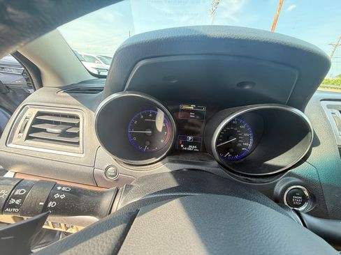 Used 2017 Subaru Outback 2.5i Limited AWD/4WD image 17