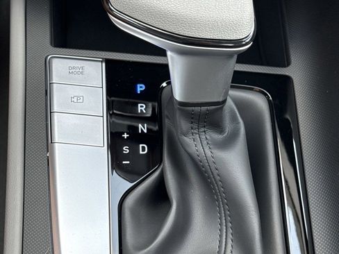 New 2026 Hyundai Elantra SE FWD image 25