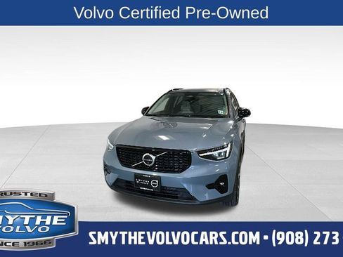 Certified 2023 Volvo XC40 B5 Plus w/ Driver Assist Package AWD/4WD image 1