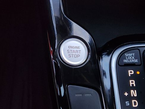 Certified 2024 Kia Soul GT-Line w/ Option Group 020 image 19