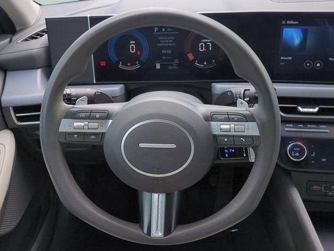 Certified 2024 Hyundai Sonata SEL FWD image 11