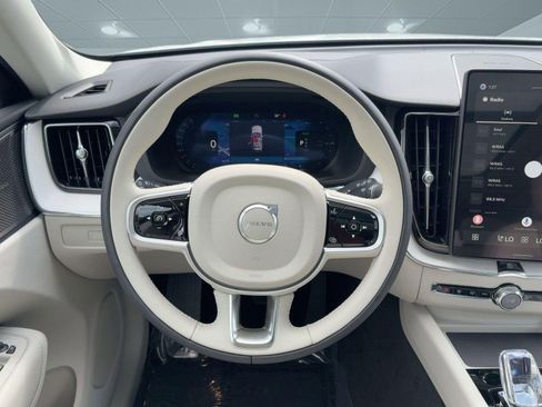 New 2026 Volvo XC60 T8 Ultra w/ Protection Package Premier image 4