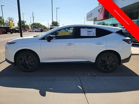 New 2025 Nissan Murano SV AWD/4WD image 4