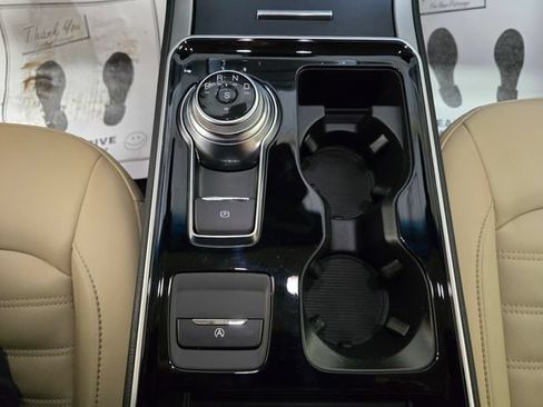 Used 2020 Ford Edge SEL w/ Convenience Package AWD/4WD image 24