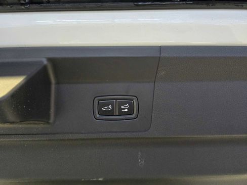 Used 2025 Porsche Panamera GTS image 24