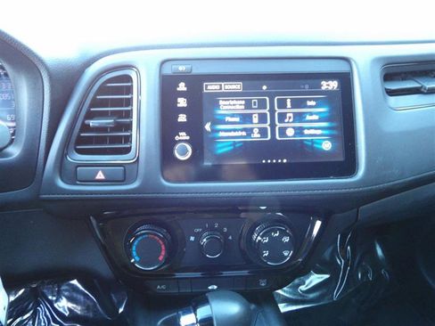 Used 2019 Honda HR-V Sport image 19
